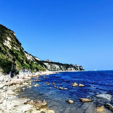 Bed and Breakfast L'assiolo Ανκόνα